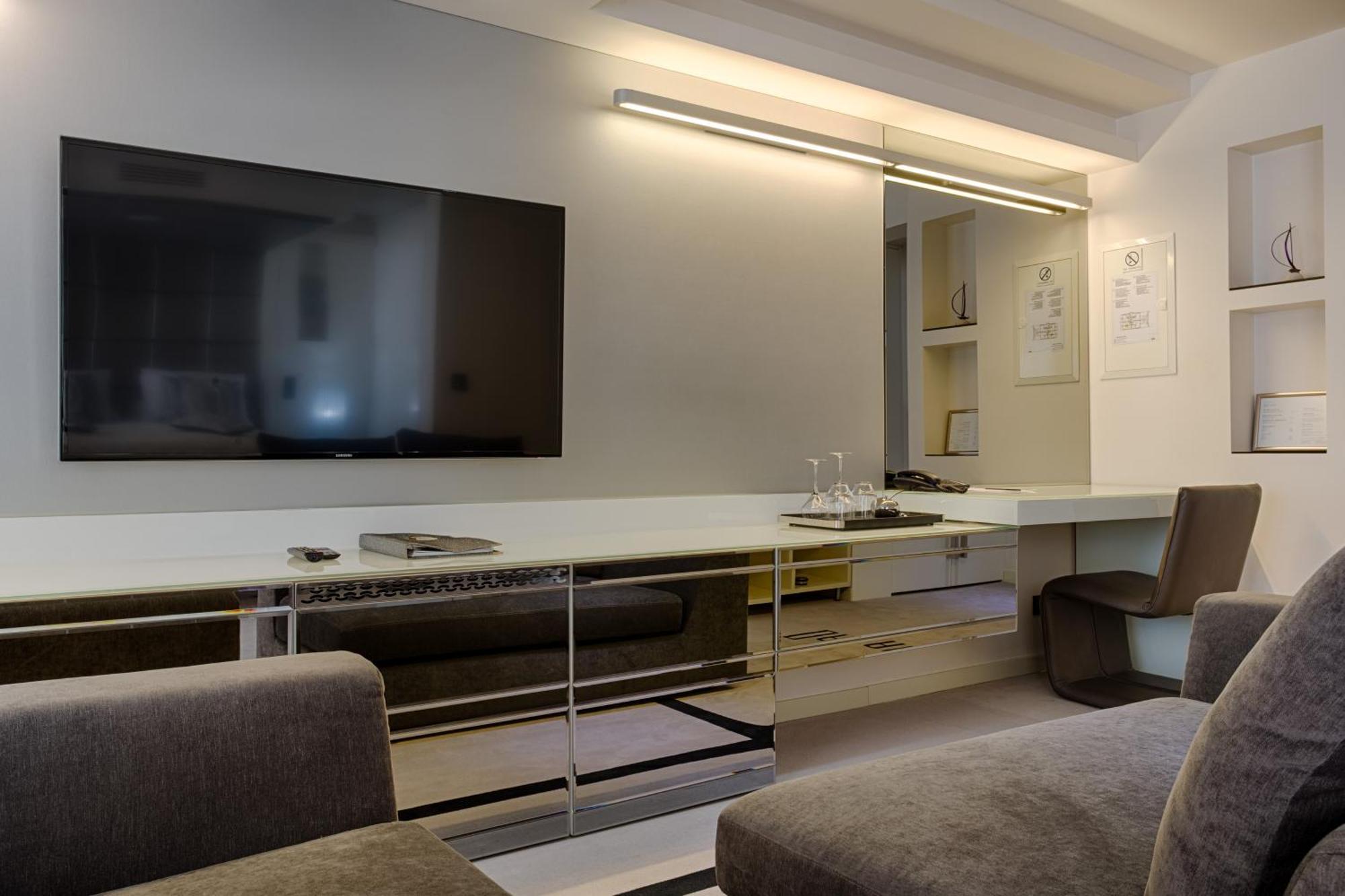Damianii Luxury Boutique Hotel & Spa Омиш Экстерьер фото